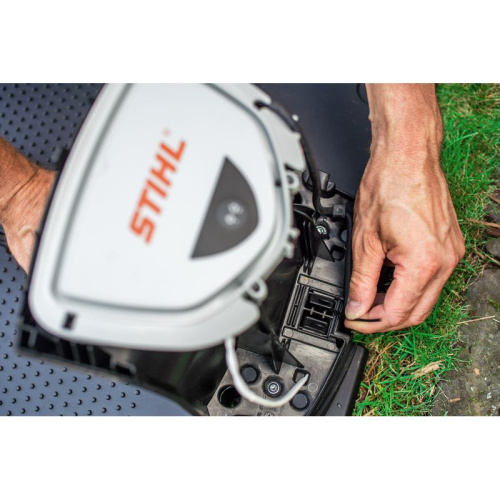 Робот-газонокосилка STIHL RMI 422