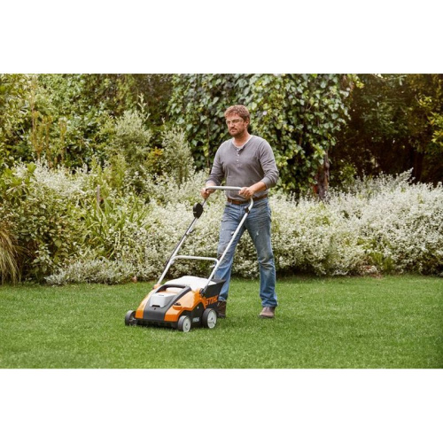 Аэратор Stihl RLA 240