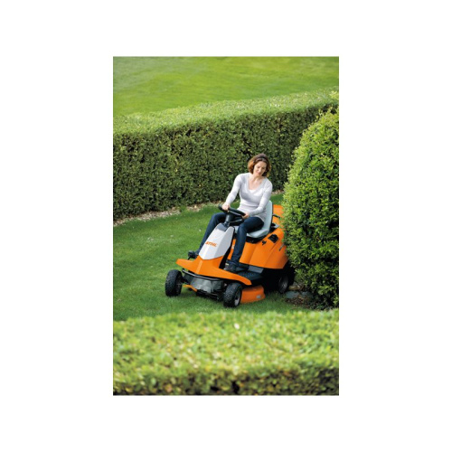 Трактор для газонов STIHL RT 4082 Loncin EVC