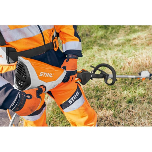 Комбидвигатель Stihl KMA 130 R