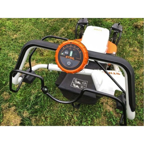Аккумуляторная газонокосилка STIHL RMA 765 V