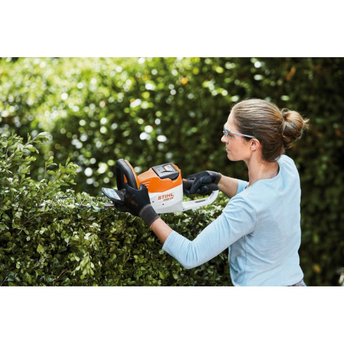 Аккумуляторные мотоножницы STIHL HSA 56 450мм комплект AK 10 + AL 101