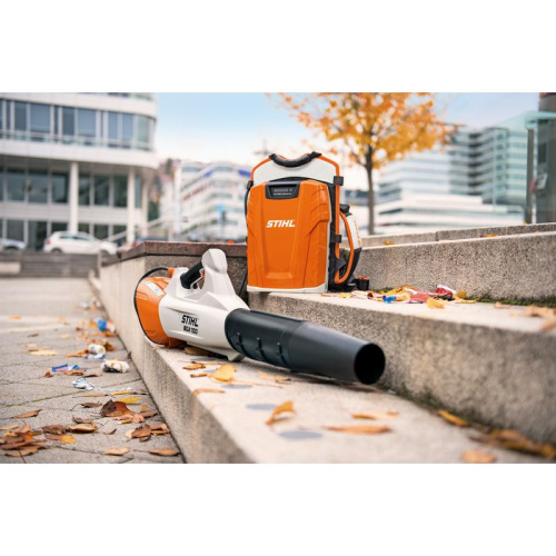 Аккумуляторное воздуходувное устройство STIHL BGA 100
